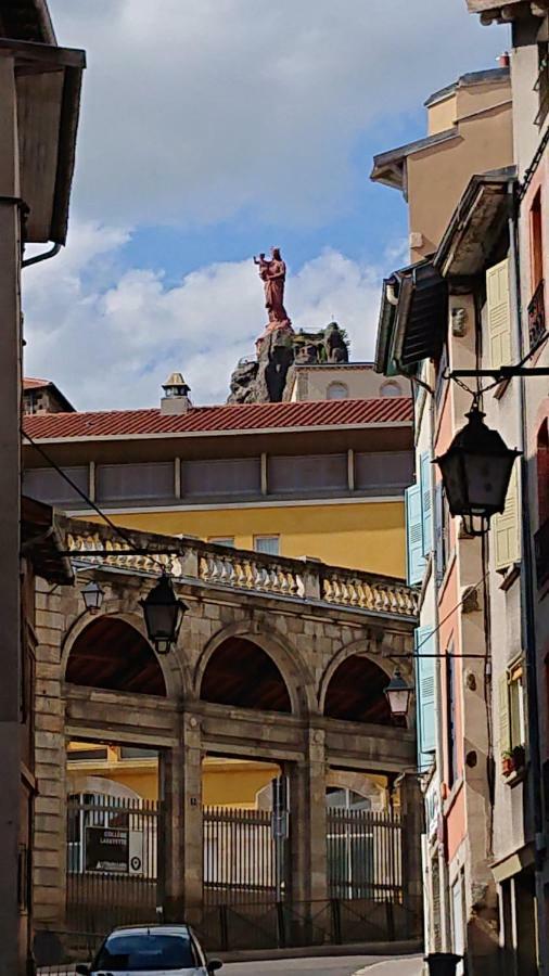 Отель Epicerie Vieille Du Puy En Velay Le Puy-en-Velay Экстерьер фото